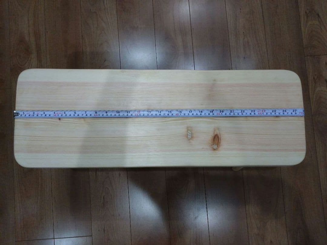 檜のベンチ㊻　最終値下げ❕　耳付き、脚は檜の枝❕総檜造りリビング食卓のベンチに❕