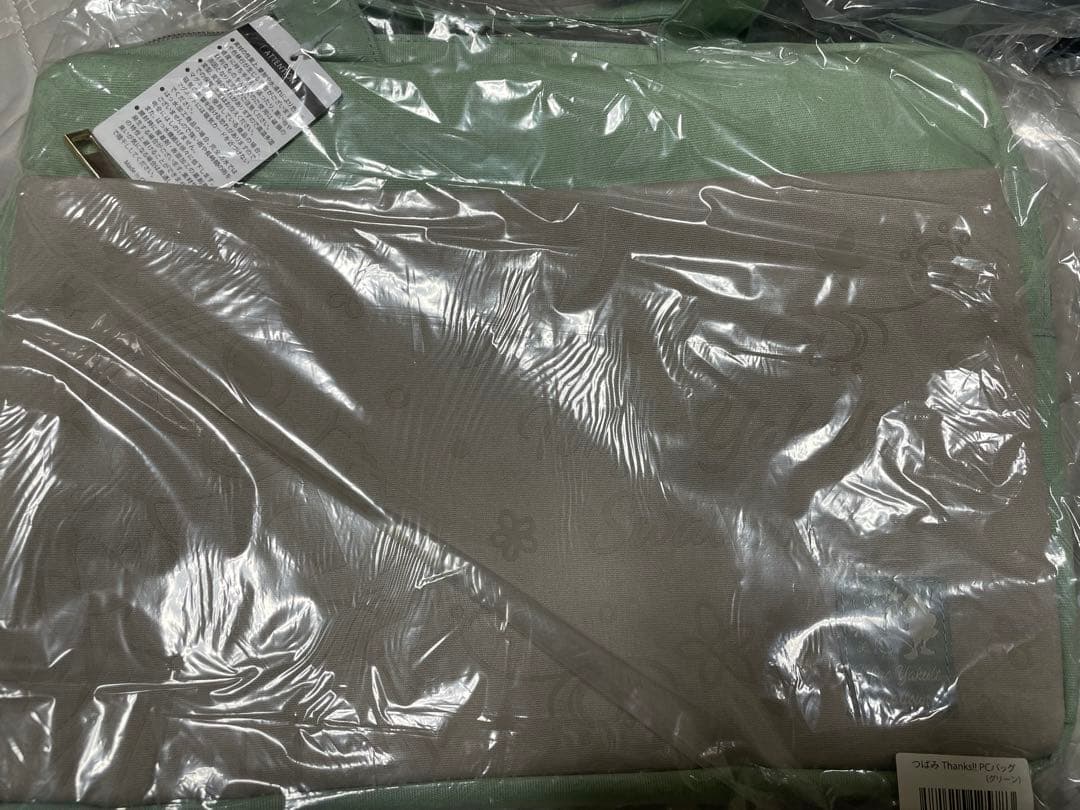 東京ヤクルトスワローズ　つばみ　PCバッグ　ケース　新品未使用未開封品