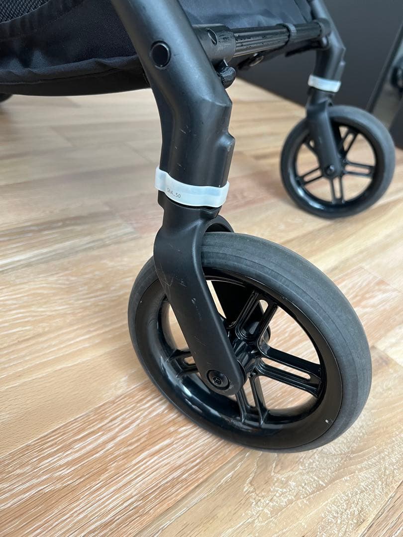 【美品】cybex サイベックス メリオカーボン ベージュ