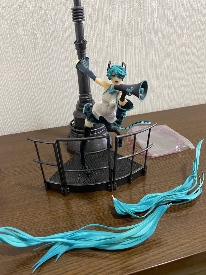 グッドスマイルカンパニー　初音ミク 恋は戦争Ver. フィギュア