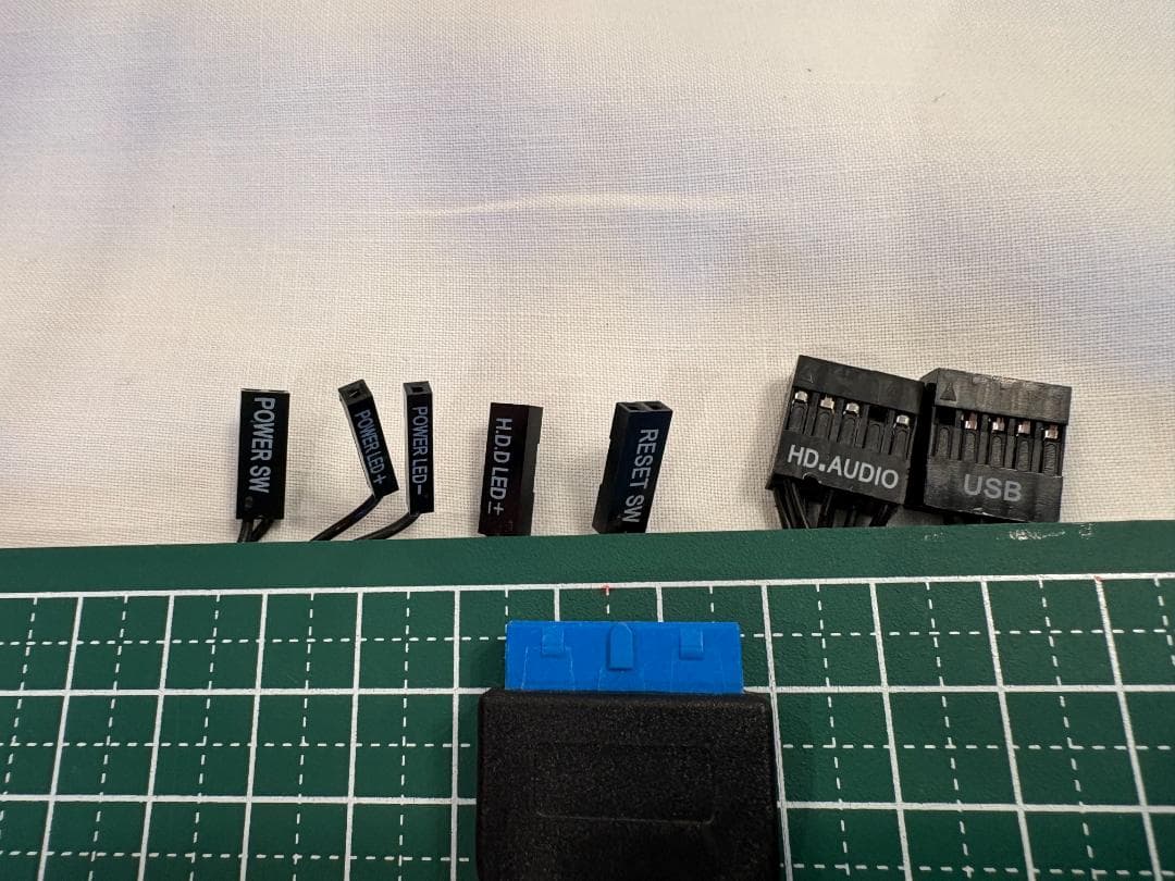 【美品】DLM 22 桜色 ピンク 自作PCケース ガラスパネル