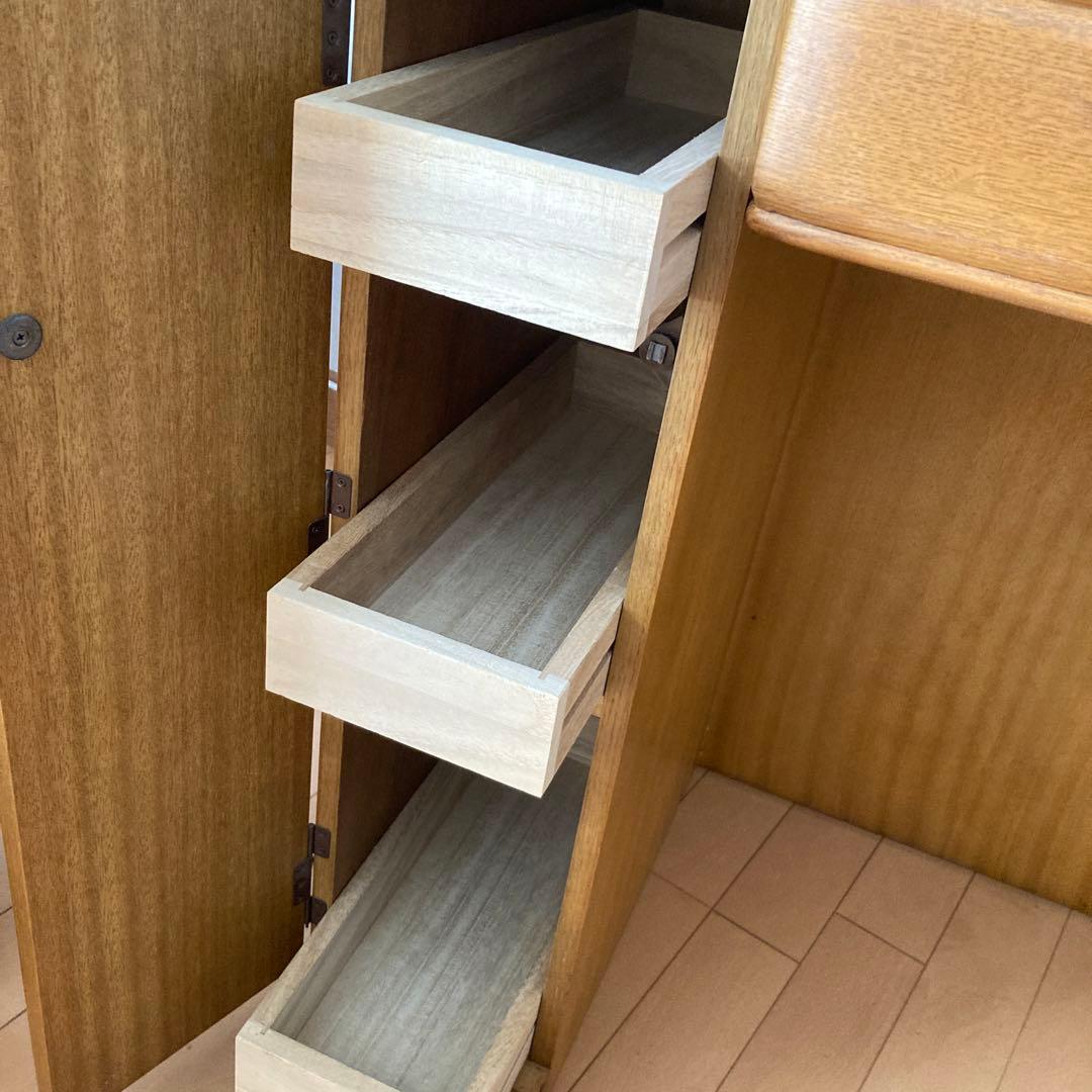 ドレッサー化粧台★ナラの木　天然木　椅子は別料金セット売りです