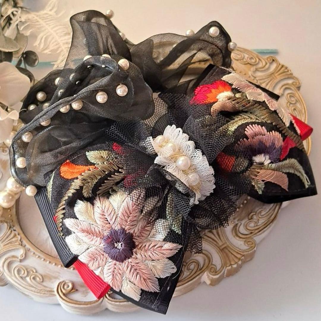 紅茶 様お取引中⭐3097⭐❣️大人可愛い華やかアクセ❣️オリジナル✴インド刺繍