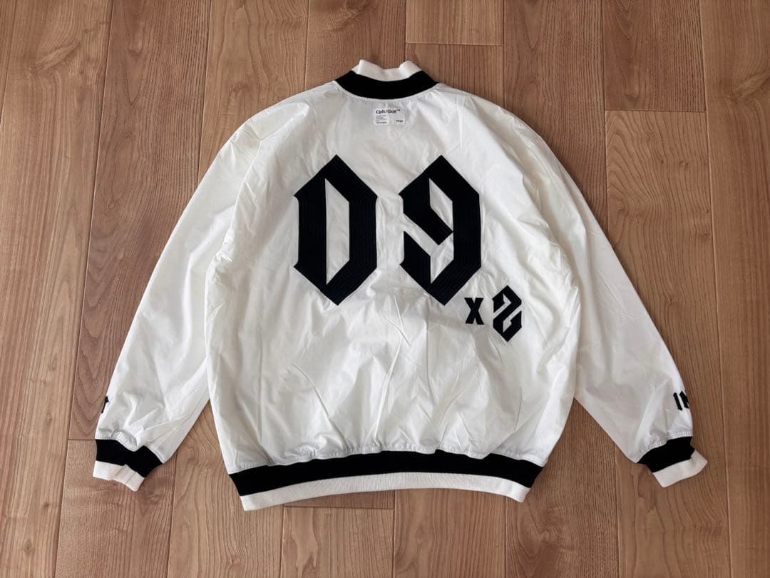 スイングトップジャケット　新品未使用　L