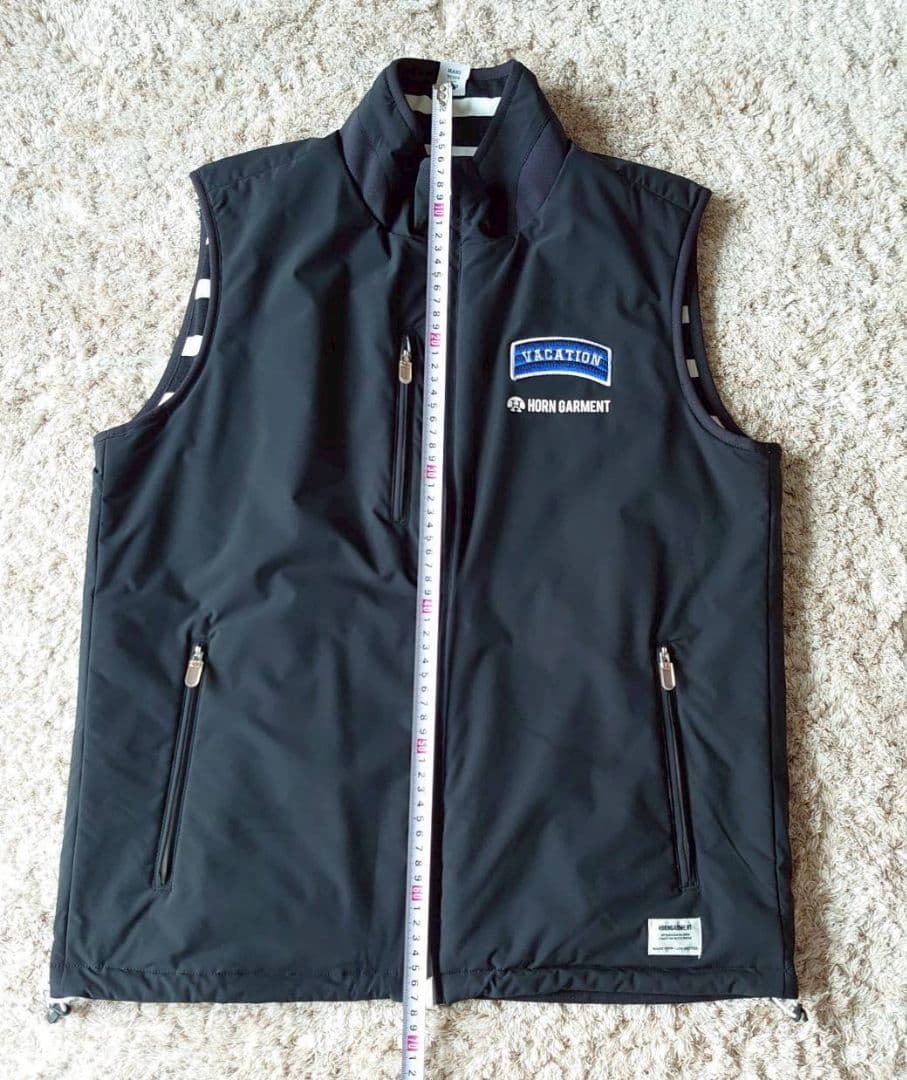 HORNGARMENT VACATION ノースリーブベスト ブラック