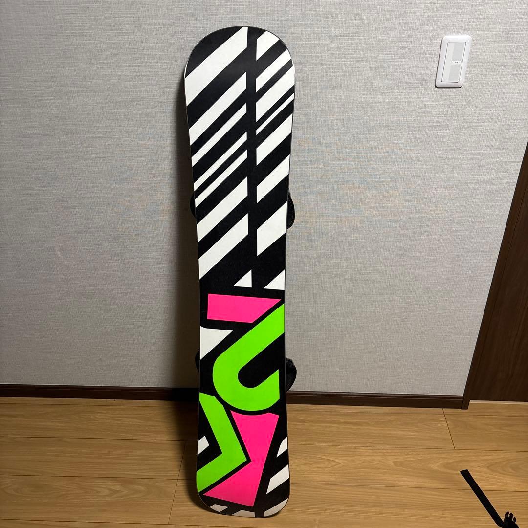 K2スノーボード ブラック/イエロー バインディング ワックス、ボードケース付き