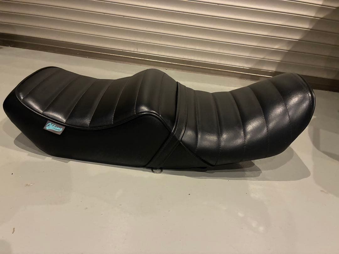 cbx400f 大川タックロールシート　金具付き