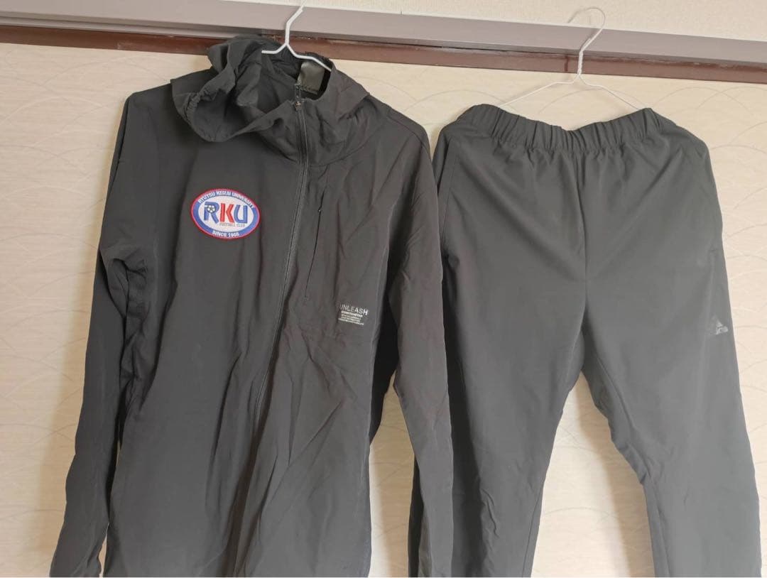 流通経済大学　サッカー部　フルセット(8セット)