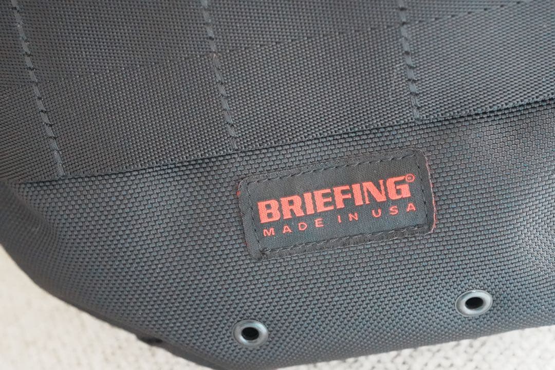 超美品 ブリーフィング DAY TRIPPER/S ショルダーバッグ