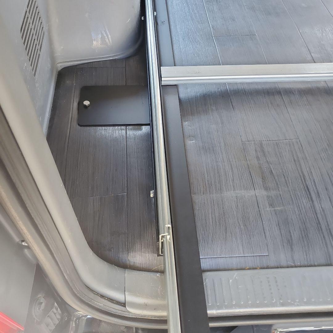 ハイエーススライドフロア スライドレール ゆ⛄️様