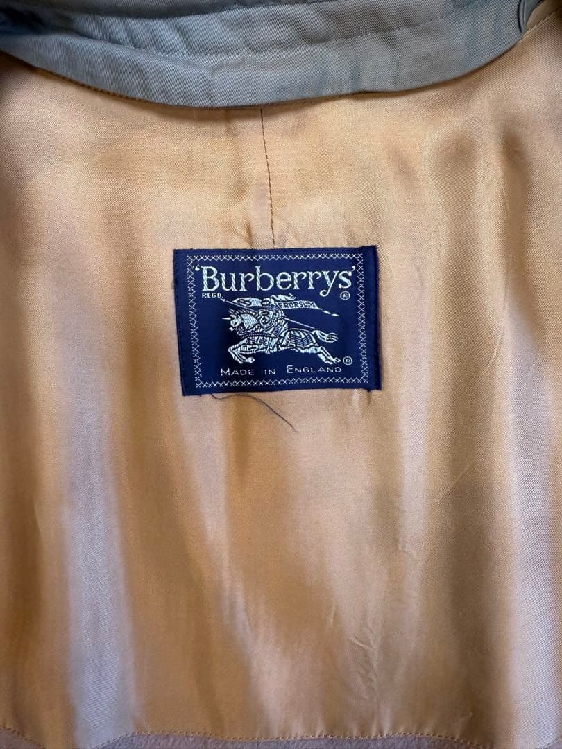 Burberry バルカマーンコート