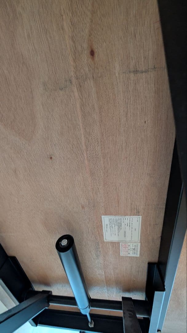 ニトリ昇降式テーブル 天板サイズ120×75