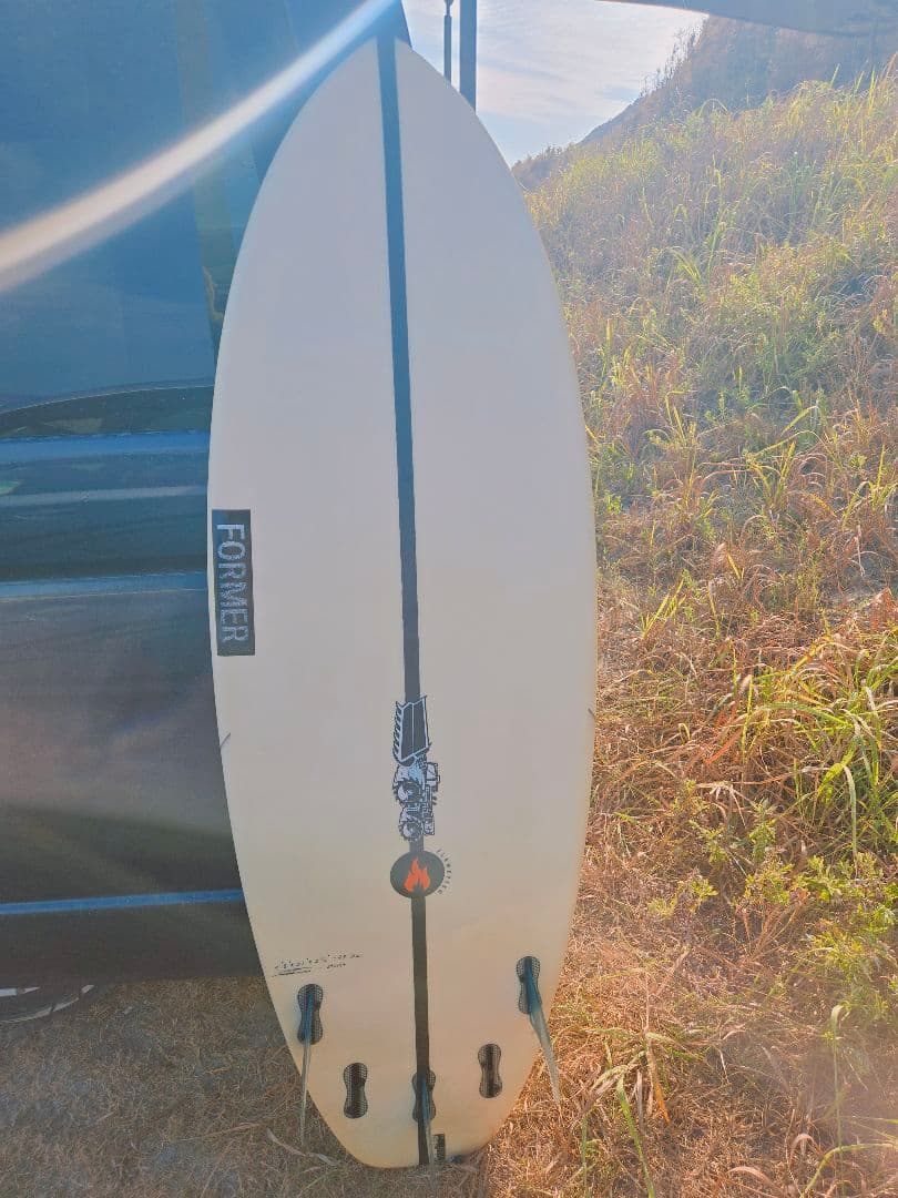 サーフボード　ショートボード 5.6 js 33.2L　★値引き