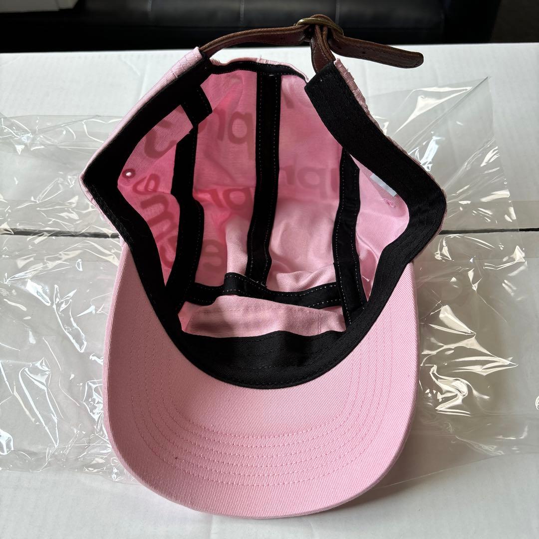 Supreme シュプリーム製　新品　ま未使用品　キャップ　ピンク