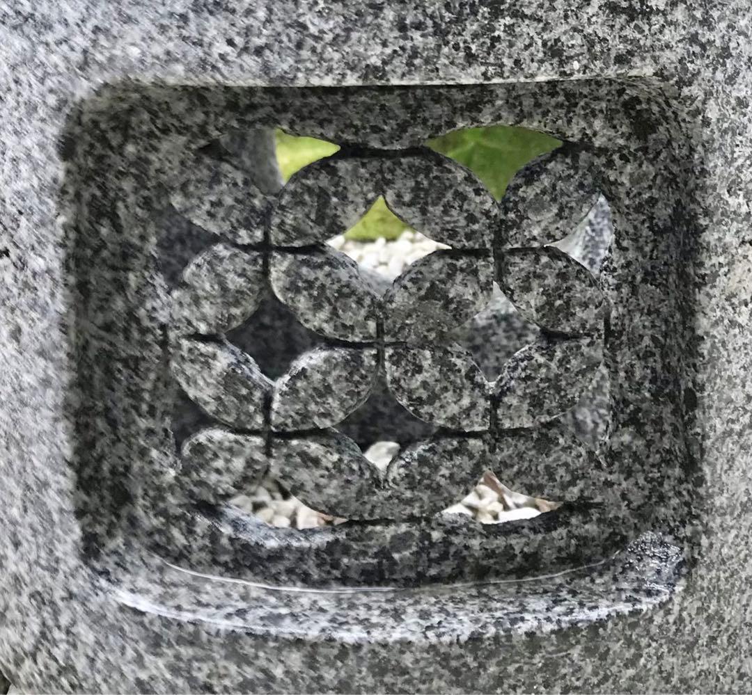 【御影磨き石・丸型火袋】オブジェ・庭石・置物・ガーデニング