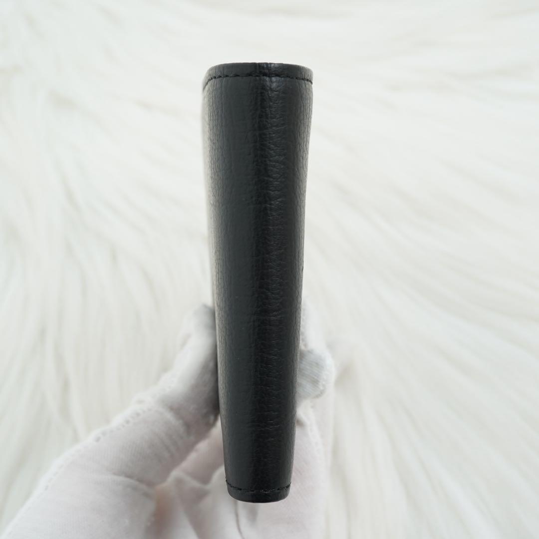 未使用品　BURBERRY LONDON 二つ折り財布　ノバチェック　ブラック