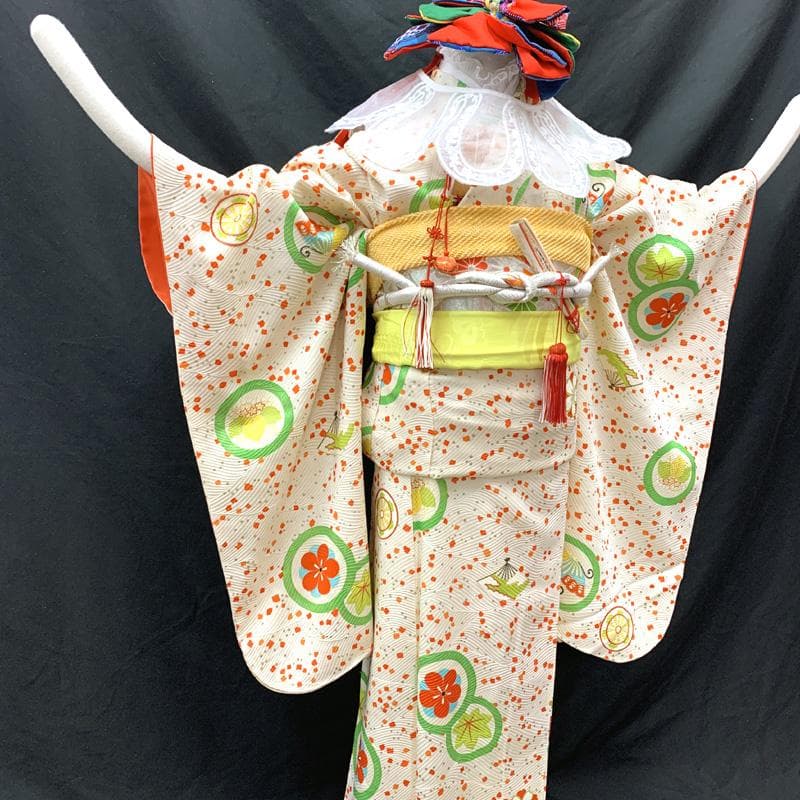 505ag51□七五三 七歳 女児 着物&袋帯 金彩 丸に蝶 白□美品