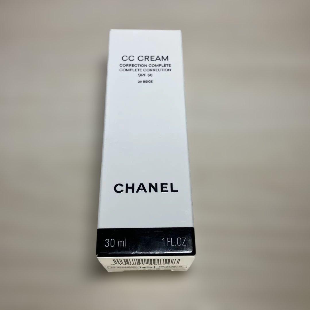 ★未使用品★ CHANEL CC CREAM 10 BEIGE 30ml