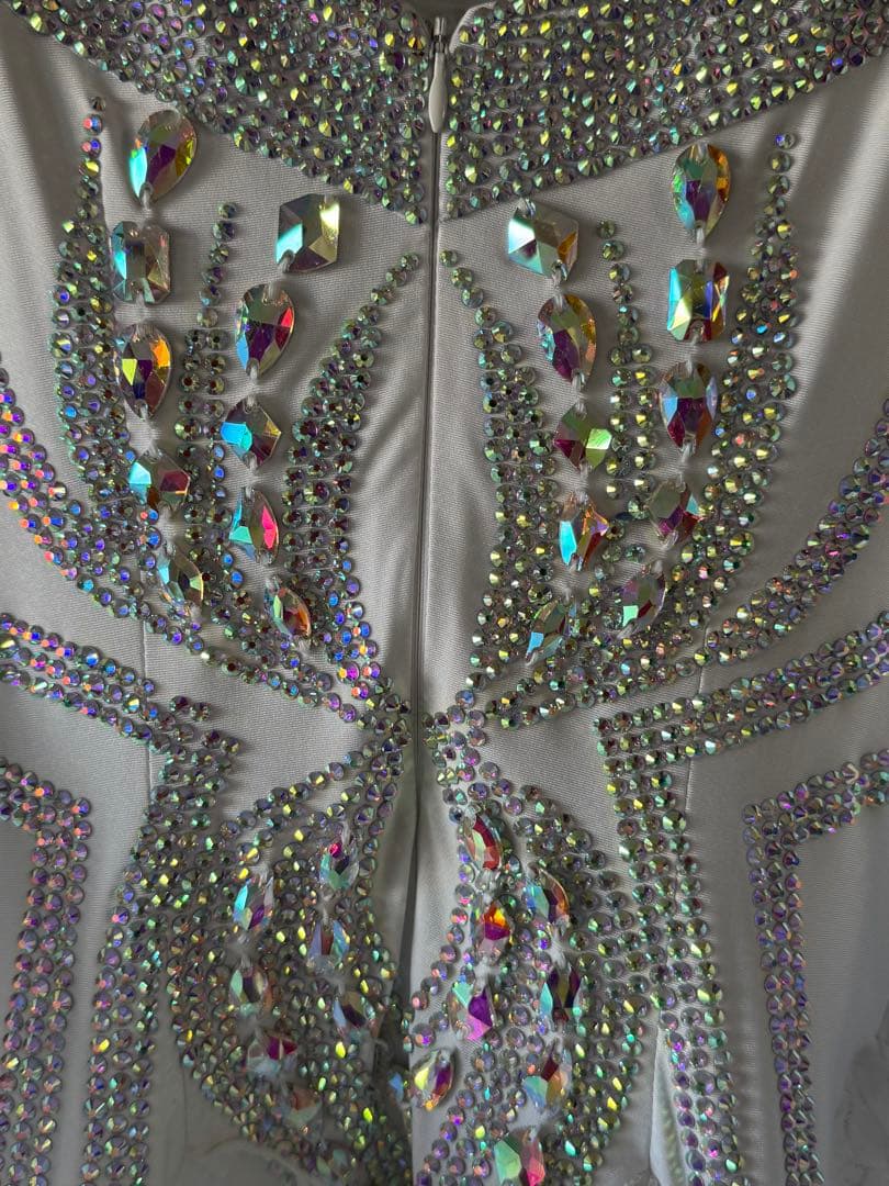 美品　社交ダンスドレス　スタンダードドレス　ホワイトドレス　ふわふわドレス