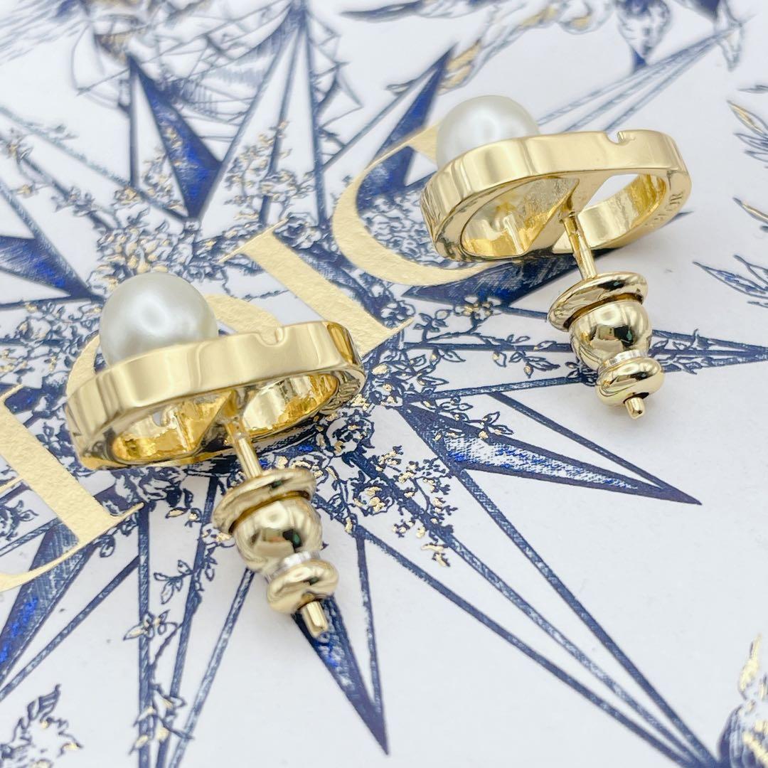 Christian Dior ピアス　petit プチ　パール　CD ゴールド