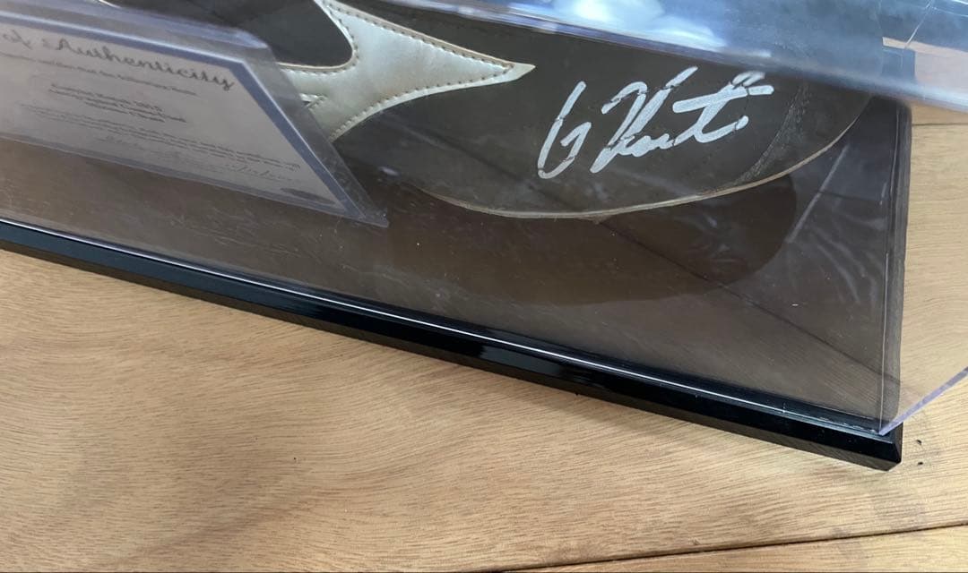 【鑑定書付き】加藤豪将選手 実使用サイン付きスパイク&シューズ