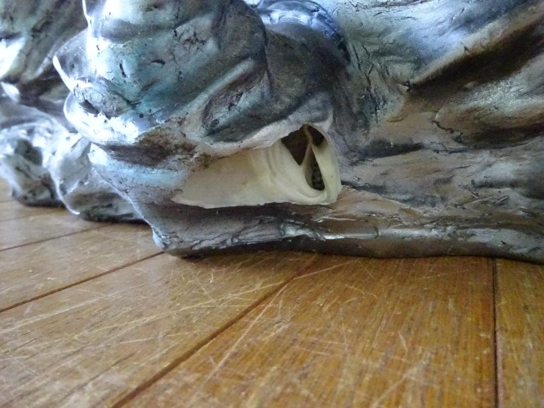 太陽と月テーブル/太陽・月・星をモチーフにした幻想的なテーブル・カフェテーブル