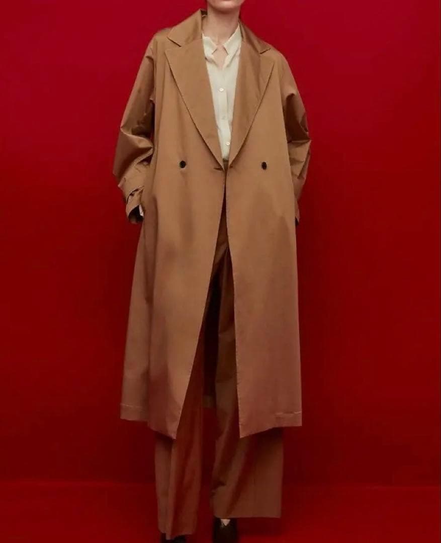 ＊未使用タグ付き【ベイジ】チェスターコート　ライナー　 キャメル　4 光沢感