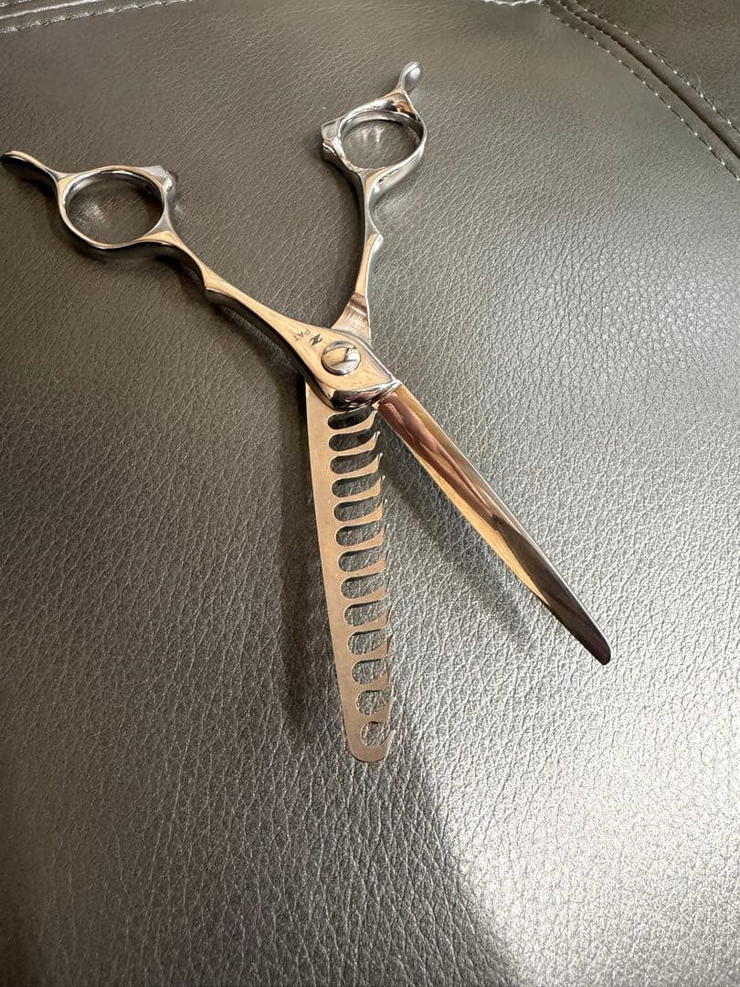 ナルトシザー　ドレスライン　セニング