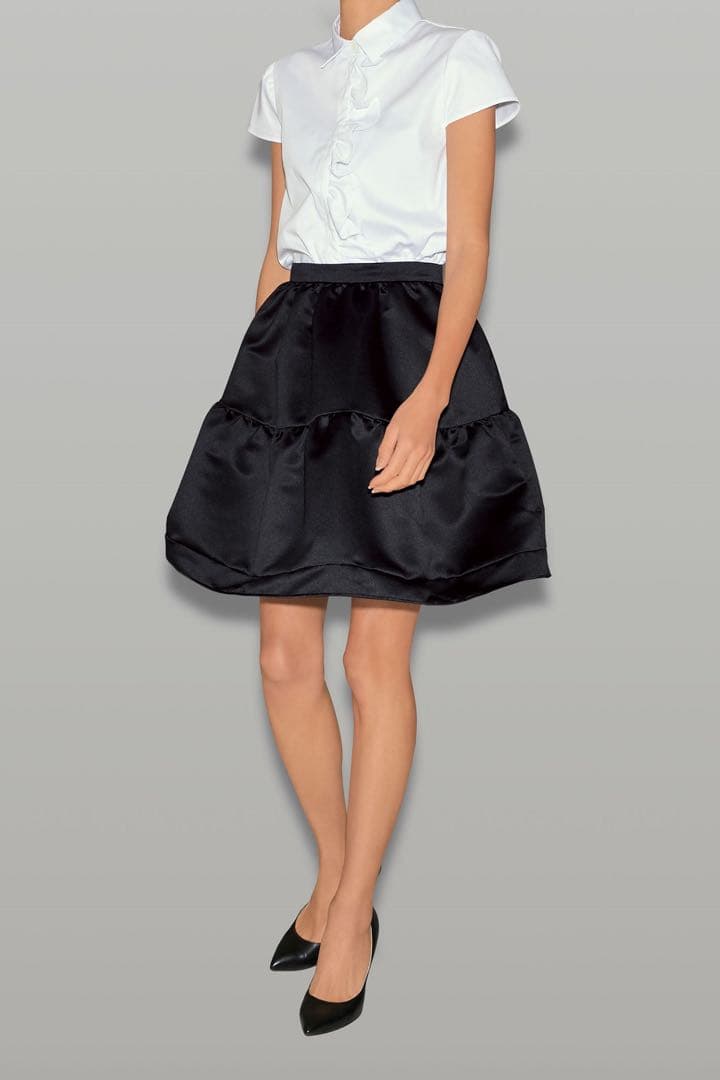 新品 定価6万円✨ヨーコチャン ハーフスリーブ フリルブラウス 白