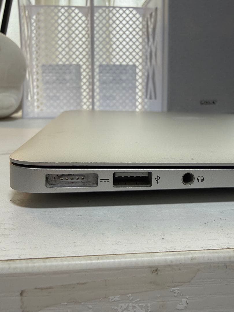 Macbook Air 2017 13インチ i5/8G/128GB