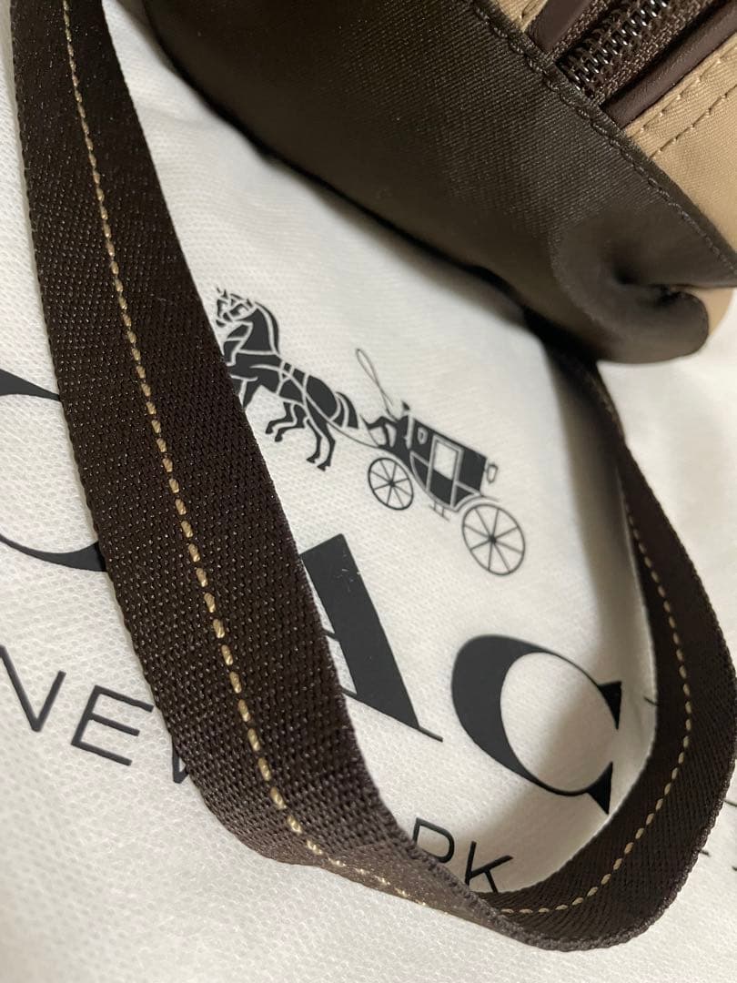 カ*ん様 ✨美品❤️COACH❤️F70692 ヴァリックナイロンスリングバッグ