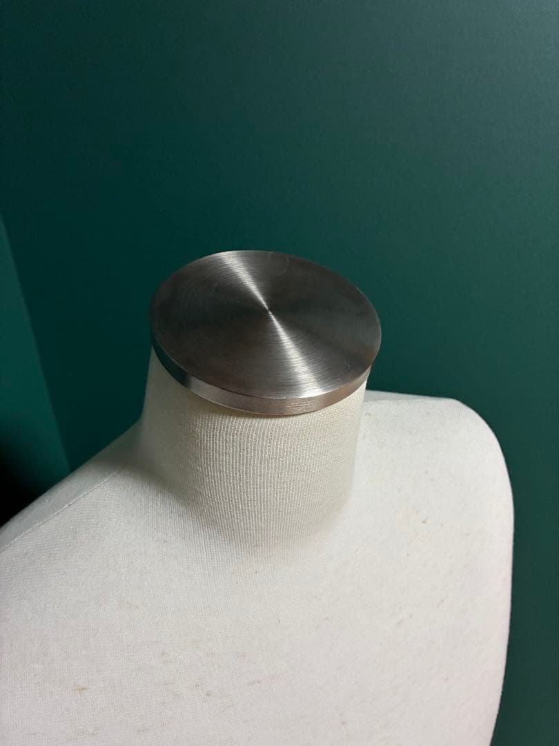 【美品】ステンレストルソー　布製ベージュ　土台付き 男性 木製首 撮影用