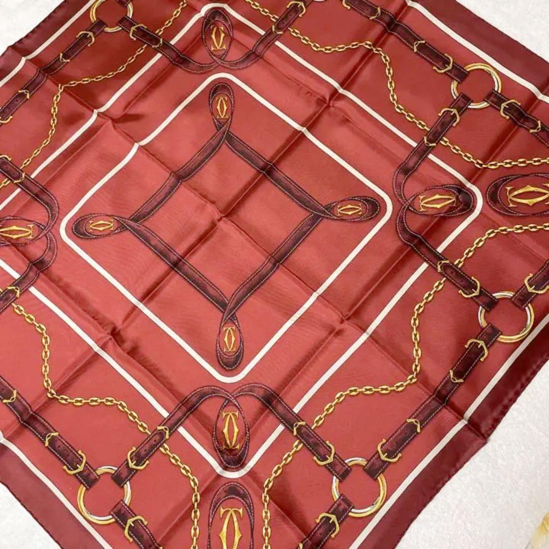 専用となりました！！Cartierカルティエ　大判シルクスカーフ（タグ・箱付き