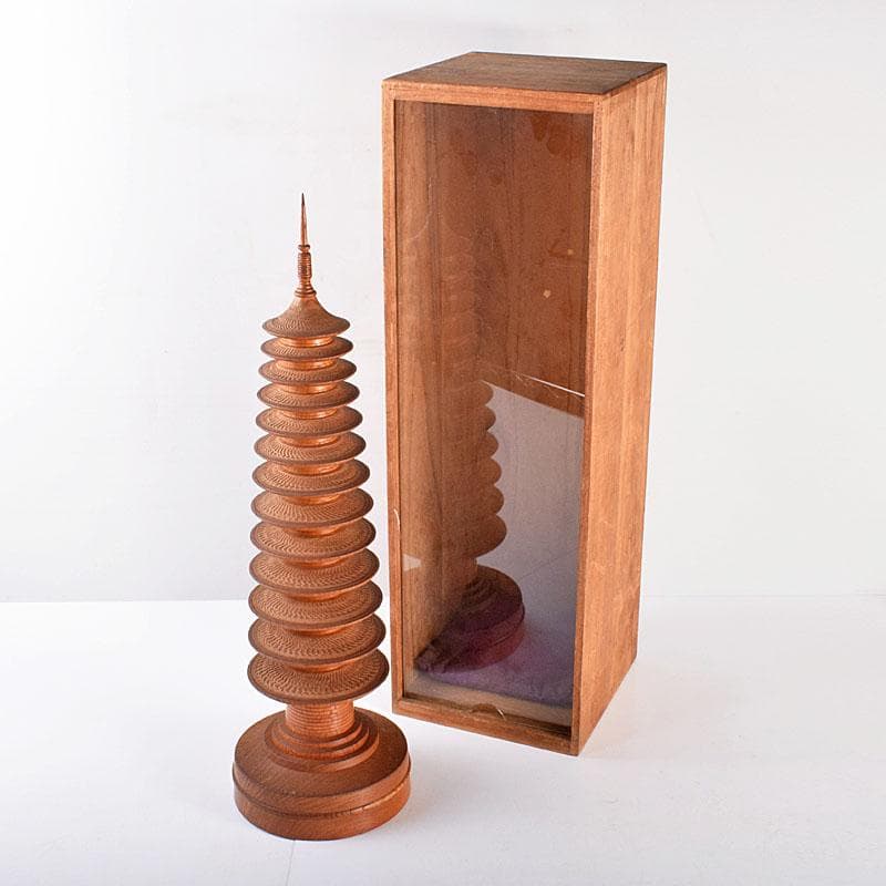 浮月挽物名工　田中光月作　塔　高さ約53.5cm　ガラスケース　V　R4231B