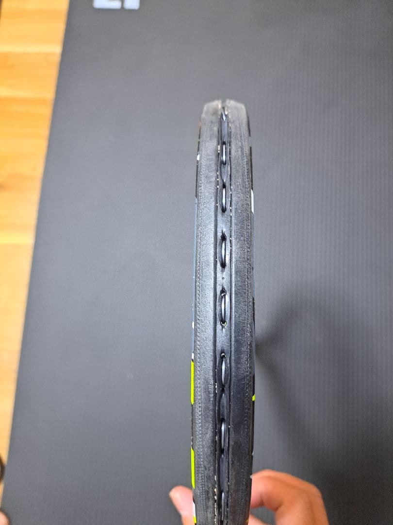 サ*バ様 最新モデル　バボラ　G3 ピュアアエロ　100 テニス　ラケット