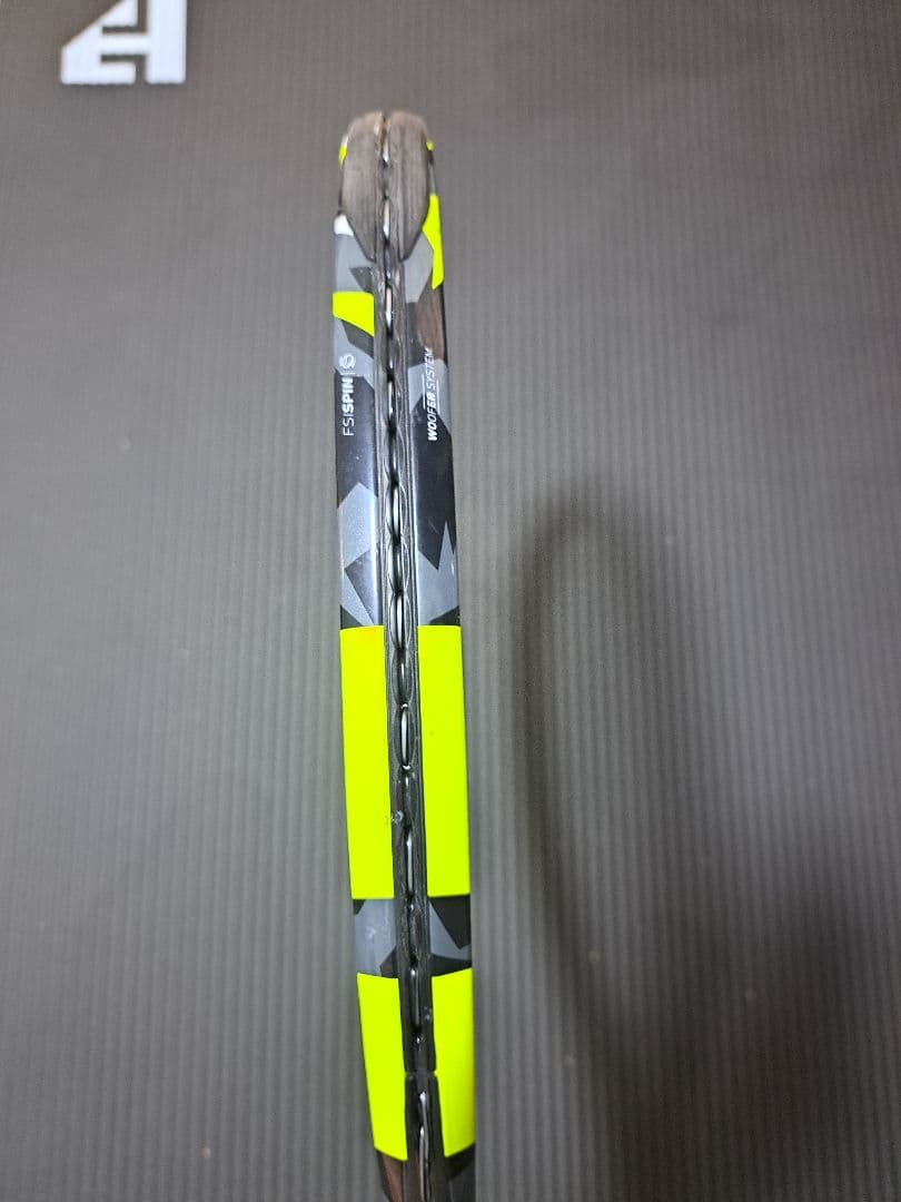 サ*バ様 最新モデル　バボラ　G3 ピュアアエロ　100 テニス　ラケット