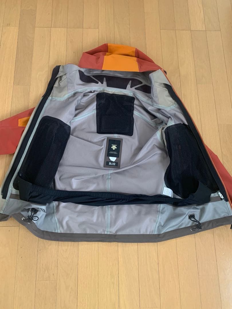 希少！TEAM DESCENTE スキーウェア2024非売品SSサイズ選手用