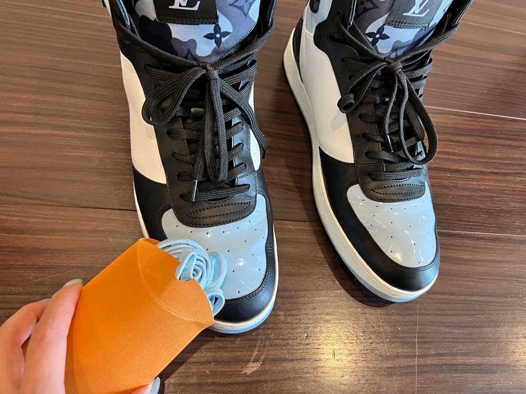 ルイヴィトン　スニーカー　美品　9 27センチ