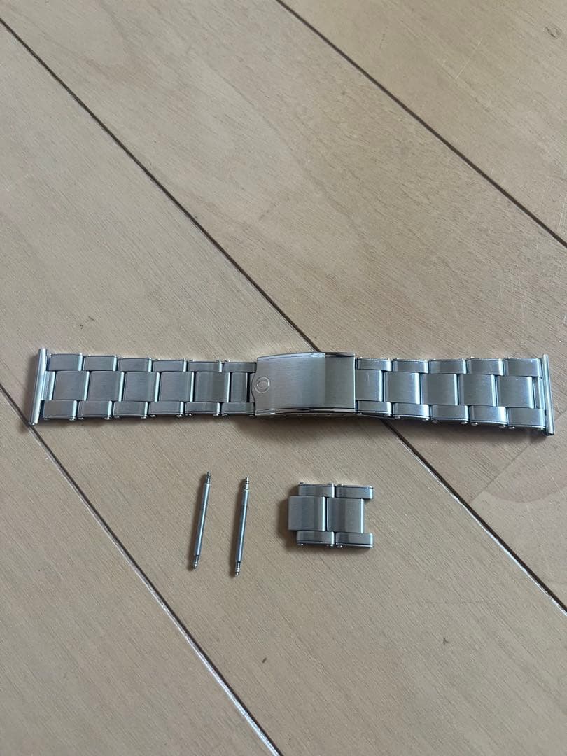 OUTLINE アウトライン　リベット ブレスレット