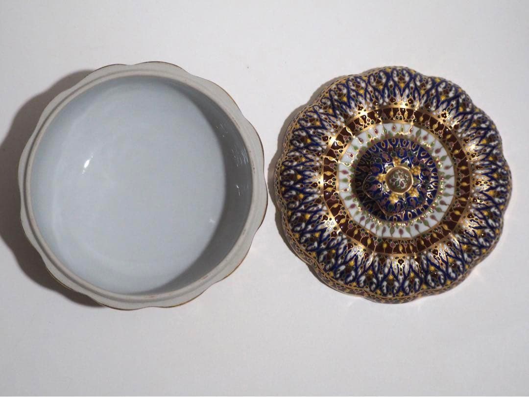 未使用　タイ土産　ハンカチ　ベンジャロン焼き 蓋物　まとめ売り