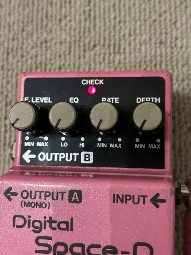 ギター BOSS DC-3 Digital Space-D