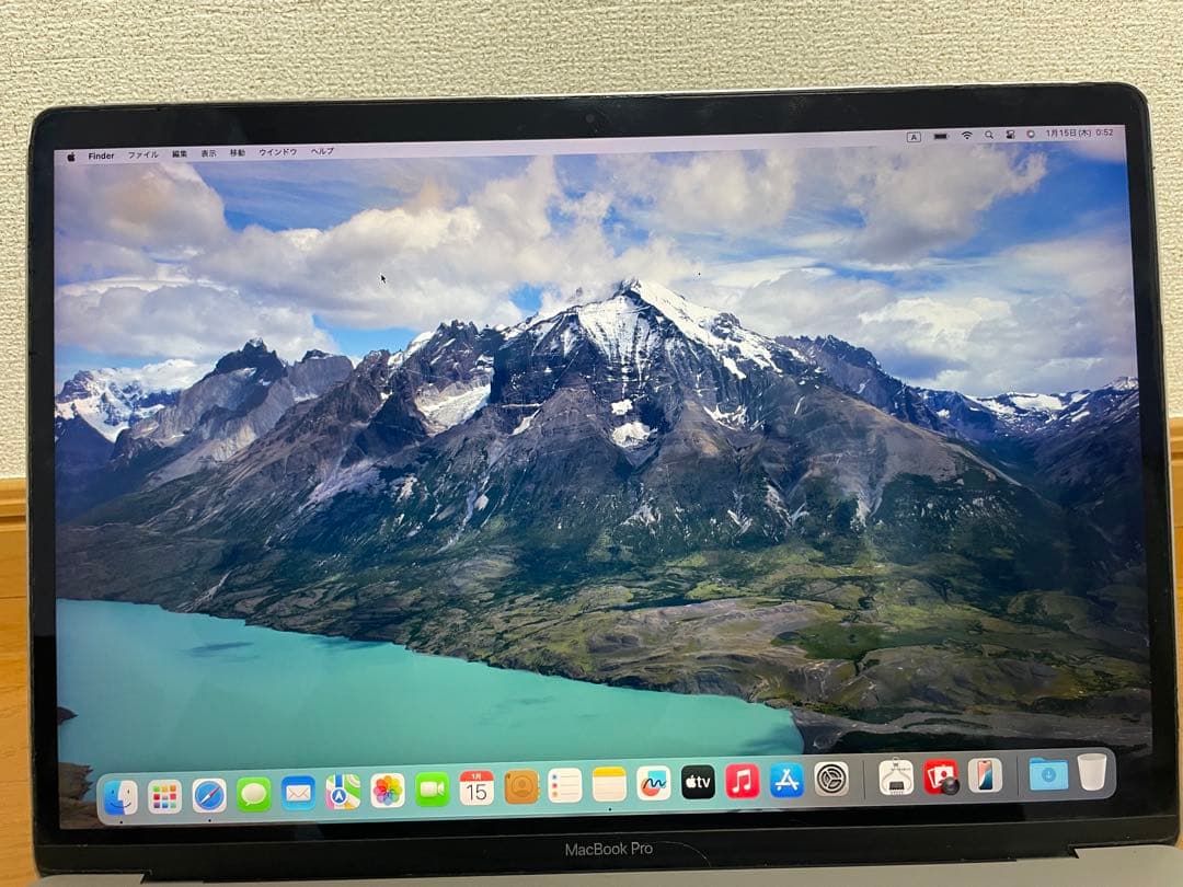 MacBook Pro 2018 15インチ i7 512GB