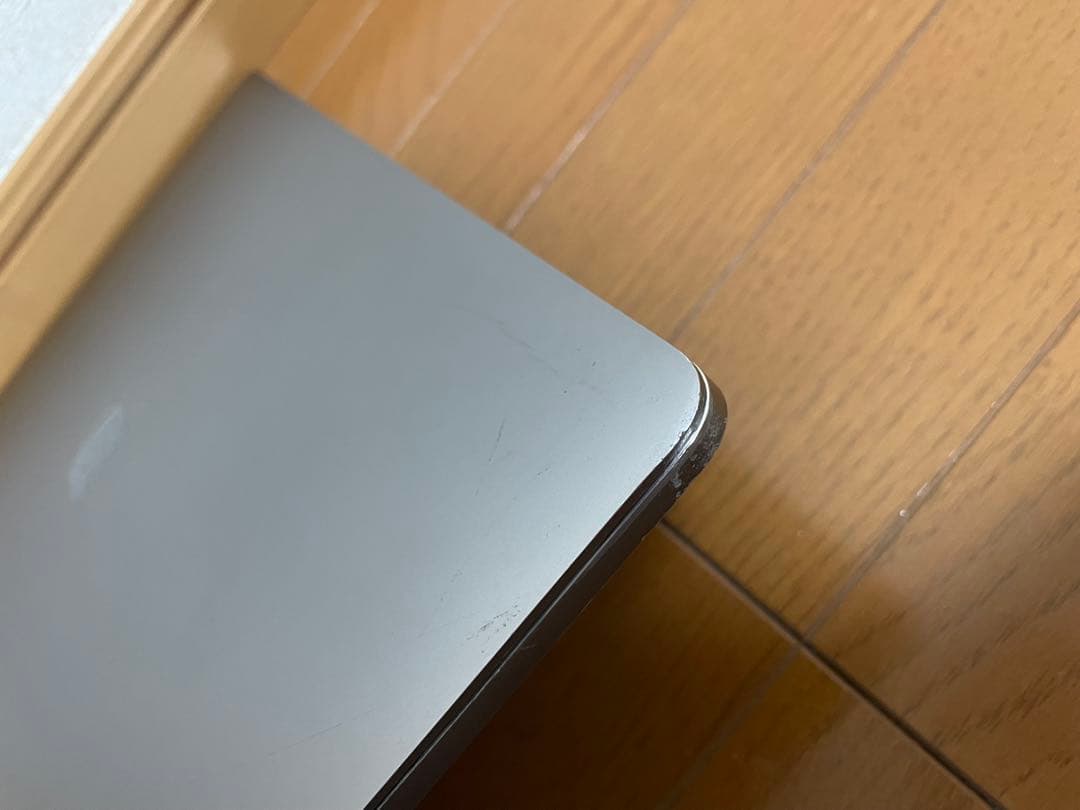 MacBook Pro 2018 15インチ i7 512GB