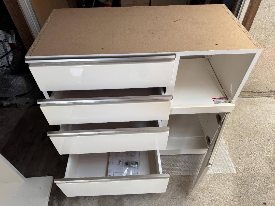 ニトリ　食器棚　ホワイト　キッチンボード