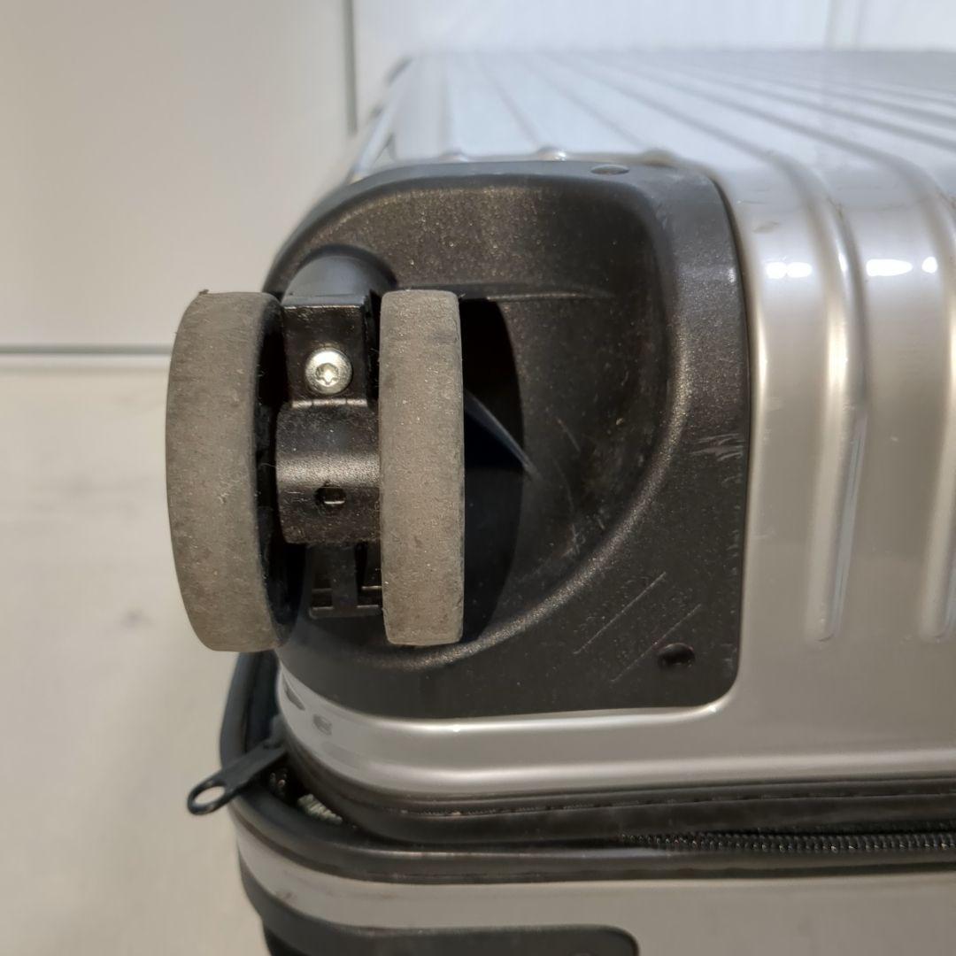 REMOWA サルサ デラックス 104L 希少色 シルバー キャリーケース