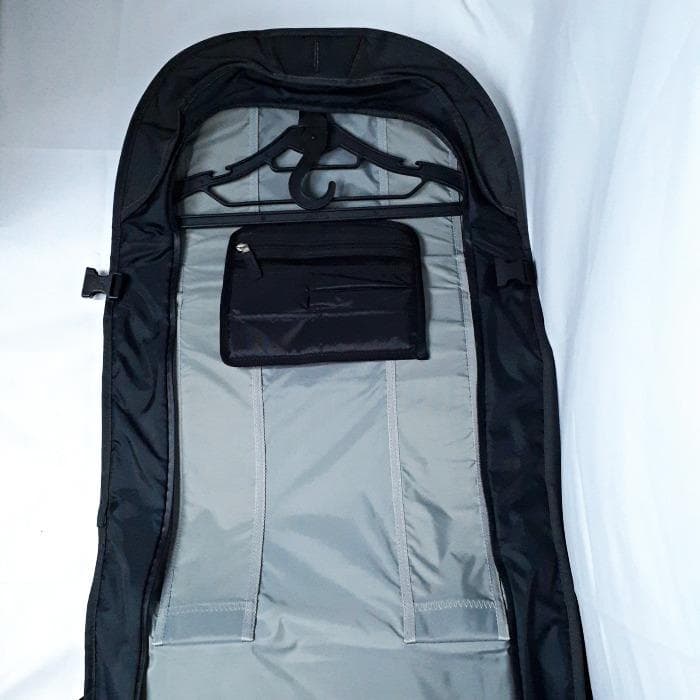 henty ヘンティ 出張 ガーメント サイクルバッグ リュック バックパック