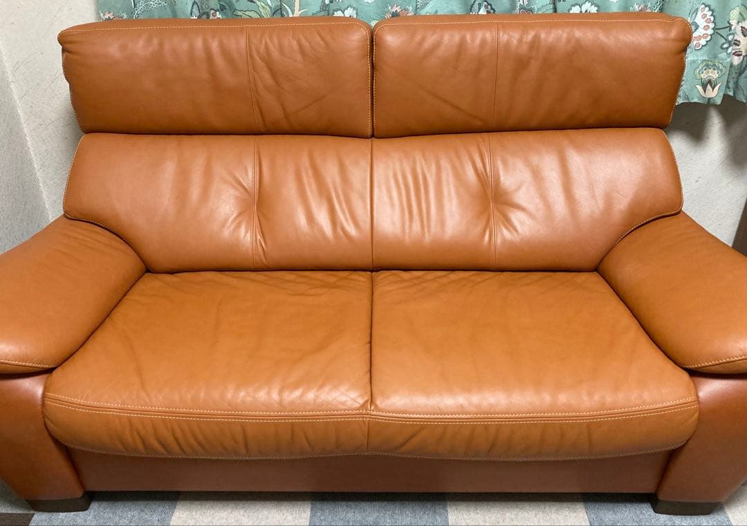 カリモク　ブラウンレザー 2人掛けソファ