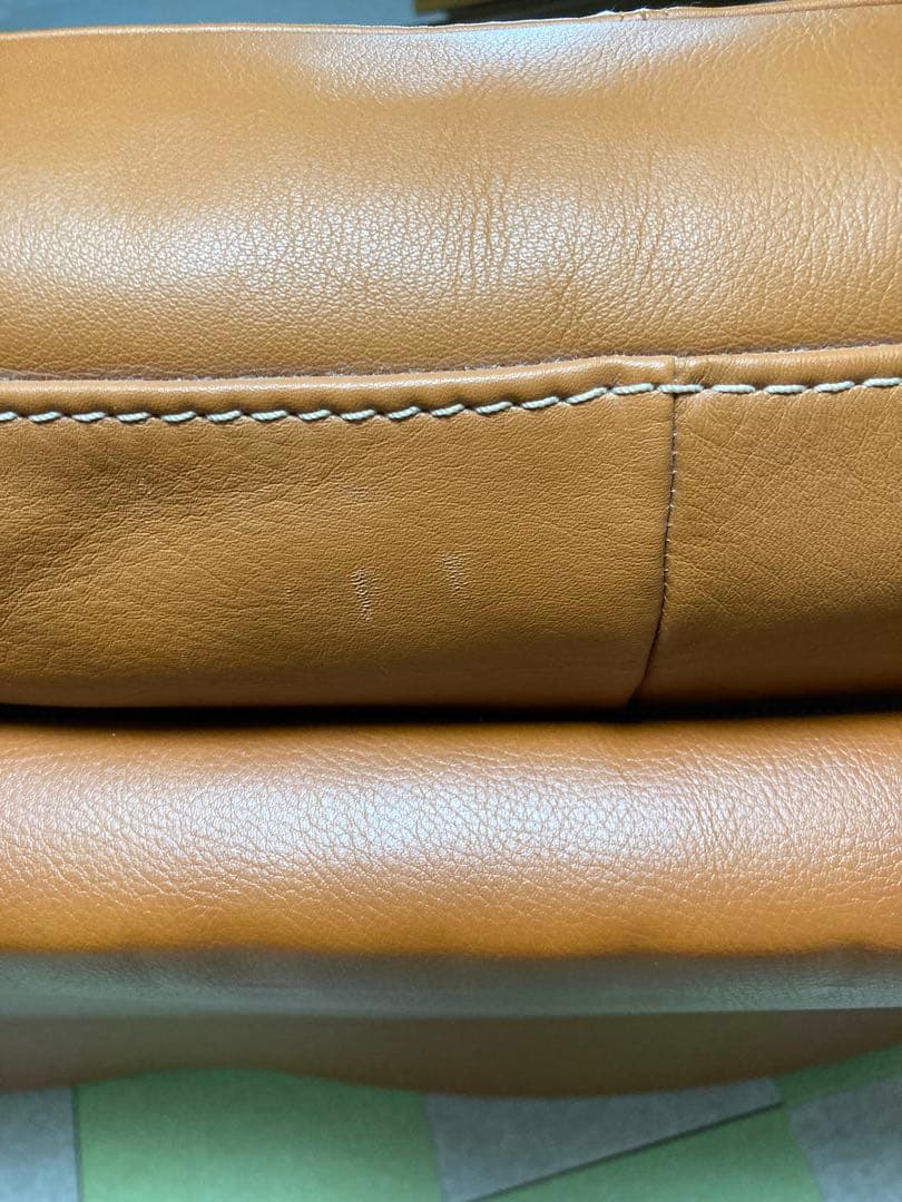 カリモク　ブラウンレザー 2人掛けソファ