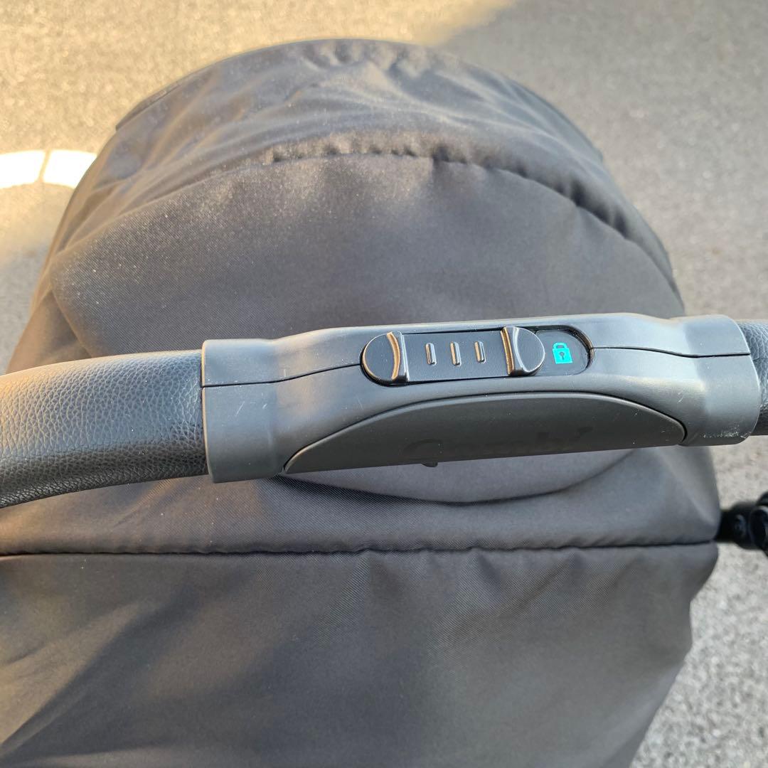 美品　combi スゴカルSwitch plus エッグショック ロッタ　黒