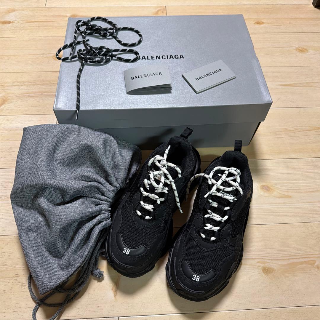 バレンシアガ　triples 38 25cm 黒　変え紐付き